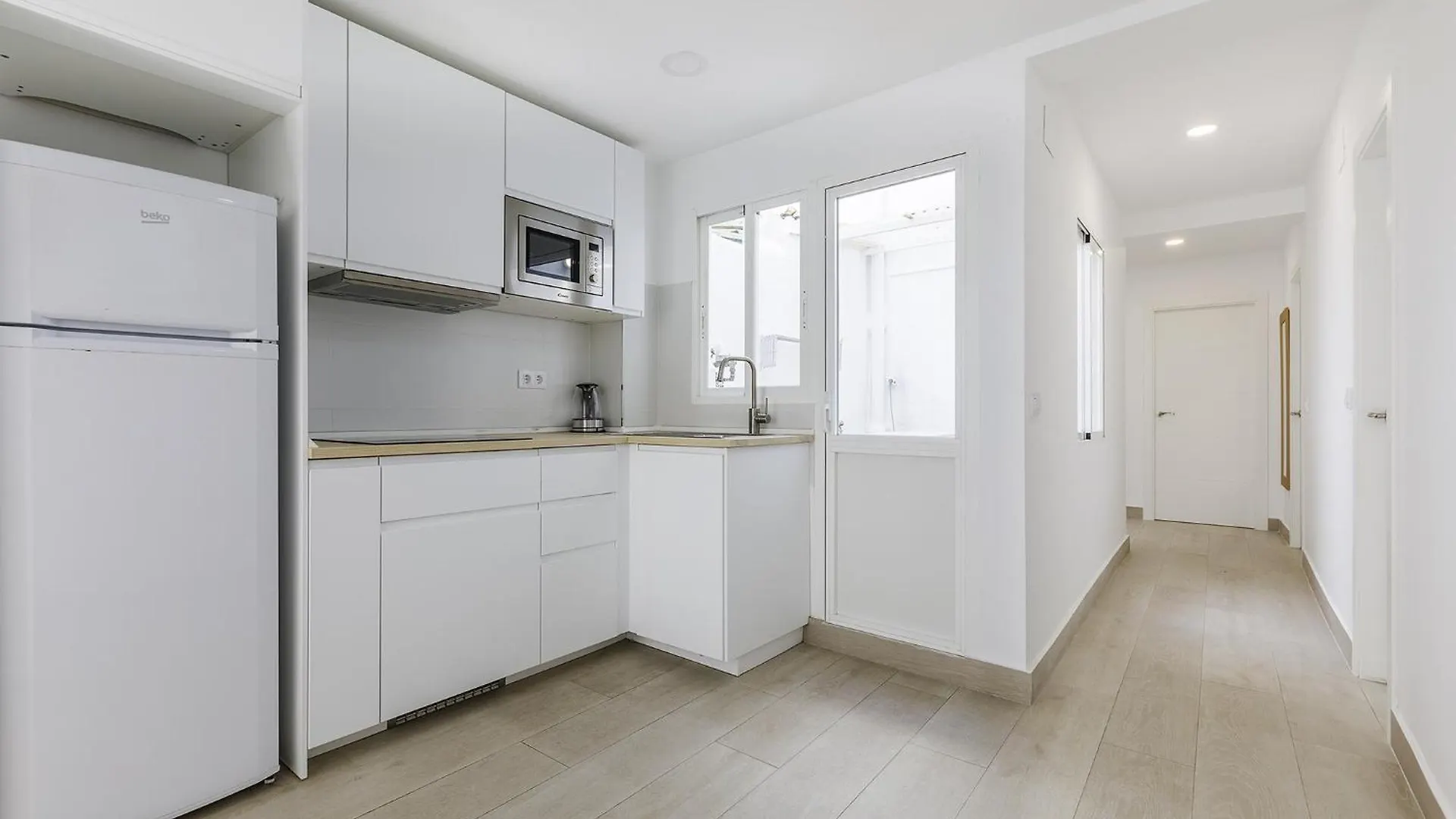 A&N Avenida 2 Torre Del Mar Apartment Spain