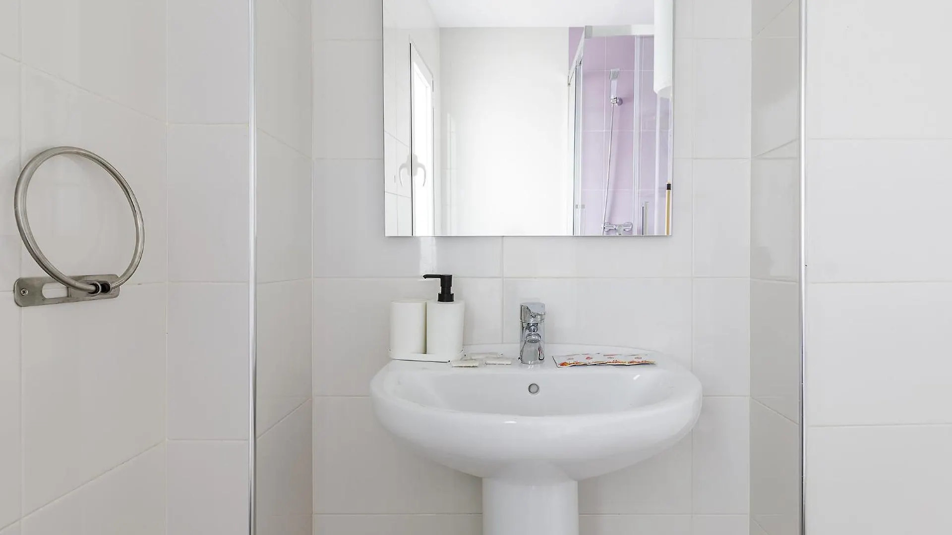 A&N Avenida 2 Torre Del Mar Apartment 0*,  Spain